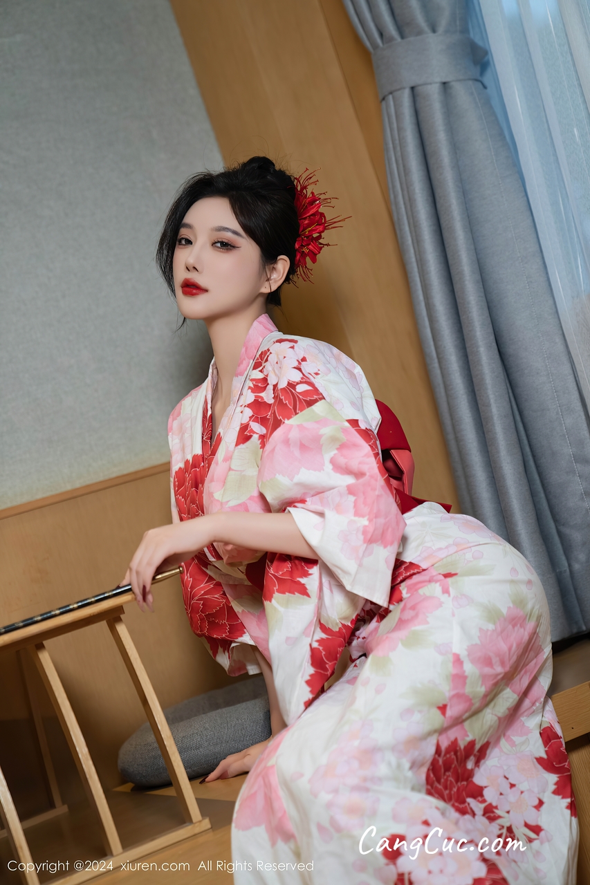 XIUREN No.9208 Yang Chen Chen (杨晨晨Yome)